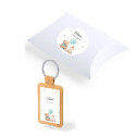 Chaveiro de cortiça com lanterna para presente de batizado