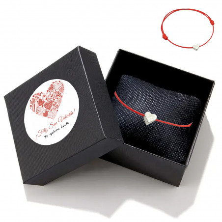 Pulseira de fio vermelho com pingente de coração em caixa de presente personalizada para o dia dos namorados