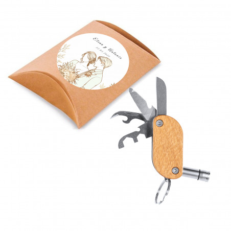 Chaveiro multiuso com ferramentas em estojo kraft personalizado para casamentos