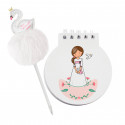Caderno com caneta cisne para detalhes primeira comunhão menina