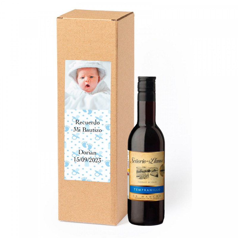 Garrafa de vinho em caixa com adesivo de batizado com foto personalizável para presentear