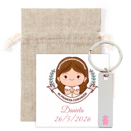 Chaveiro metálico menina em bolsa de tecido natural com cartão de recordação de primeira comunhão personalizado para detalhes