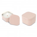 Vela perfumada em caixa metálica rosa com adesivo de 5cm para primeira comunhão