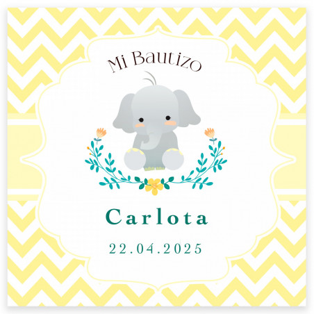Bálsamo labial em estojo amarelo com cartão personalizável em bolsa de organza branca para detalhe de batizado