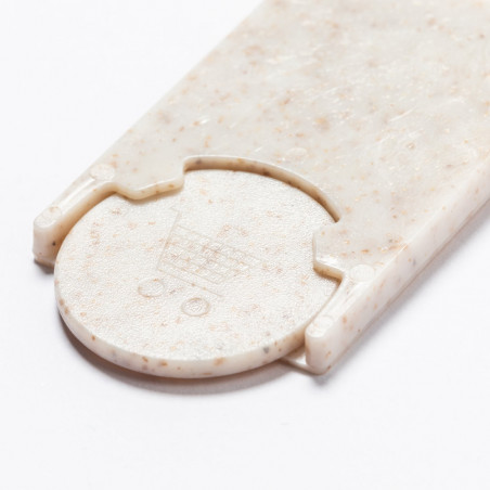 Chaveiro com moeda de cana-de-açúcar para batizado