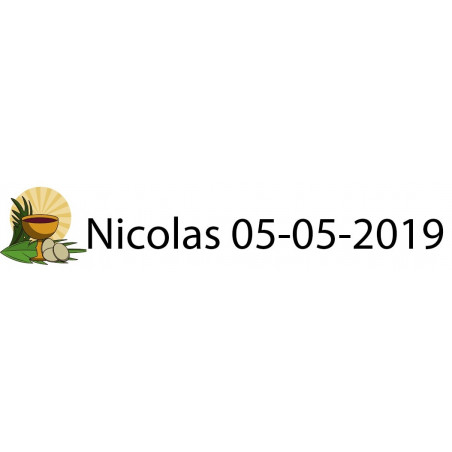 Lápis mecânico e caneta em um conjunto de madeira com adesivos personalizados como presente de comunhão para adolescentes.
