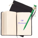 Caderno de formatura personalizado com caneta de formatura apresentado numa bolsa