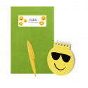 Caderno emoji com caneta e envelope kraft personalizado detalhe divertido para convidados