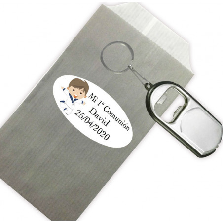 Chaveiro abridor para detalhes de comunhão menino personalizado com envelope e adesivo