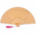 Leque de madeira com pompom rosa personalizado para convidados