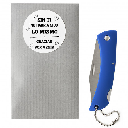 Faca azul com envelope kraft e adesivo de agradecimento