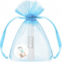 Caneta em forma de batom personalizada com adesivo apresentada em bolsa de organza azul