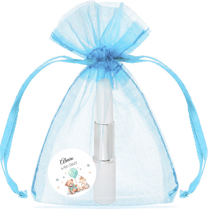 Caneta em forma de batom personalizada com adesivo apresentada em bolsa de organza azul