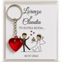 Chaveiro coração vermelho com cartão personalizado: uma lembrança de casamento especial