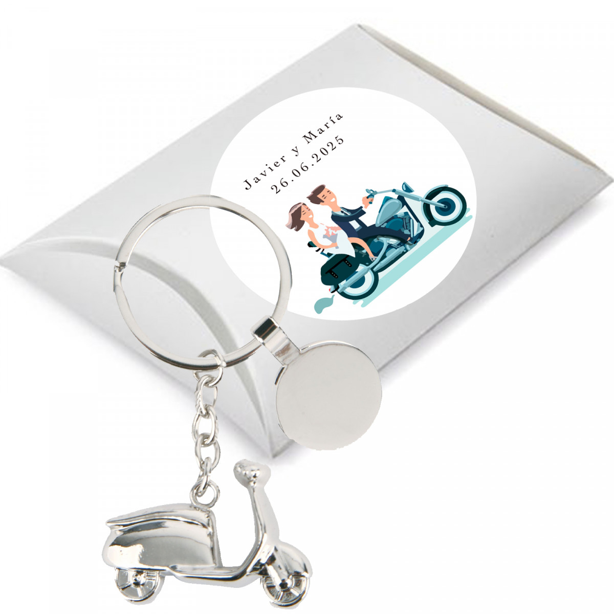 Chaveiro scooter e adesivo personalizado para detalhes de casamento em caixa de papelão prata