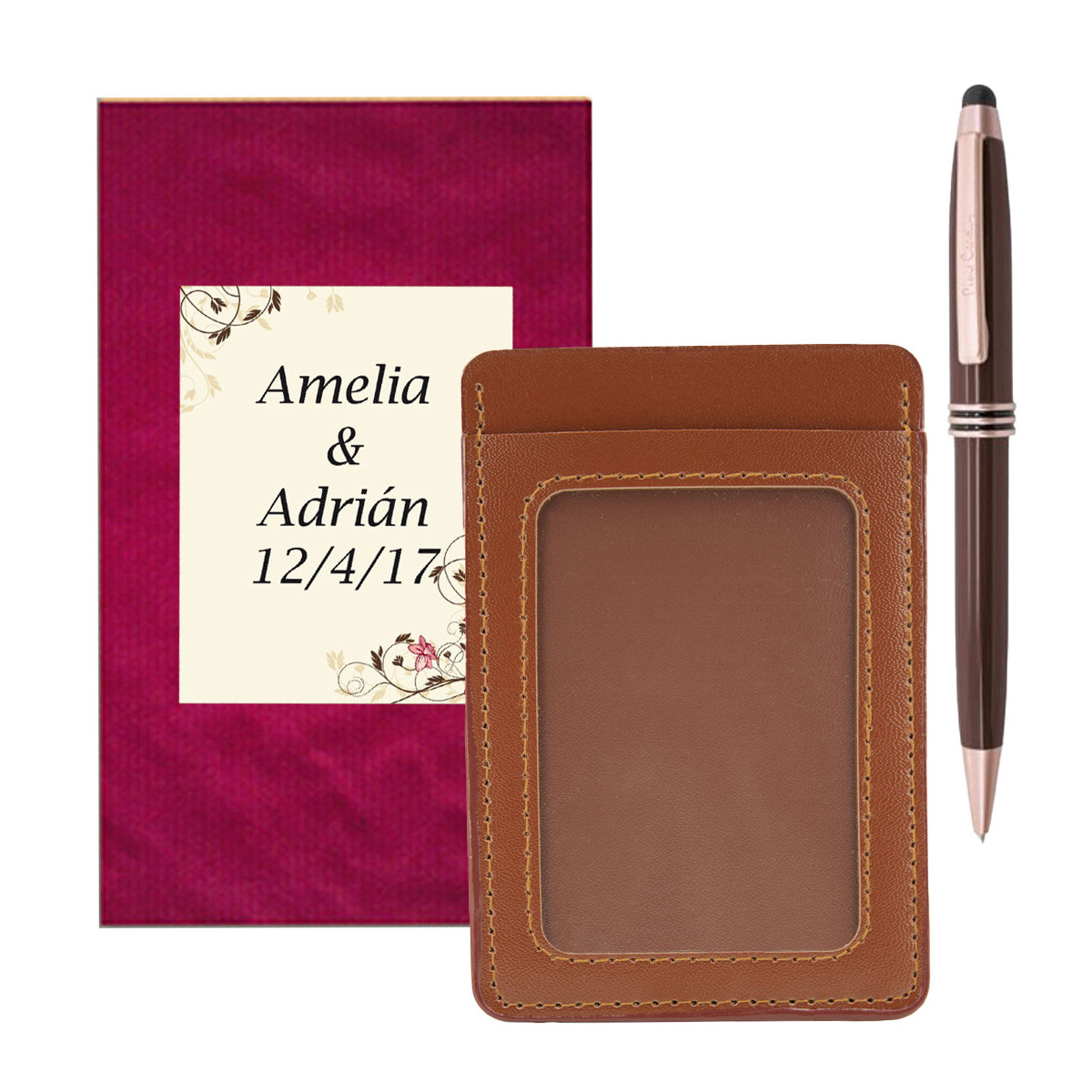 Porta-cartões com janela na cor marrom com caneta Pierre Cardin apresentada em envelope e adesivo de casamento personalizado