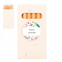 Lápis de cor com sementes em estojo de papelão e adesivo personalizável para detalhes