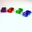 Detalhe infantil do Cars com adesivos, brinquedos e pirulito