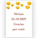 Mochila emojis com presentes de madeira e guloseimas