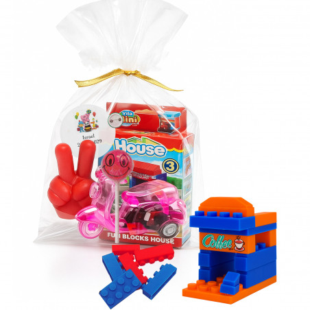 Pocoyó, jogo de construção infantil em bolsa piñata com detalhes criativos