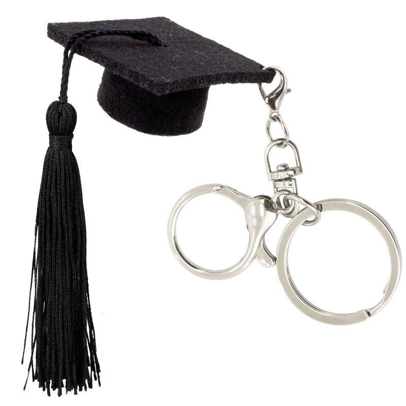 Chaveiro com capelo de formatura