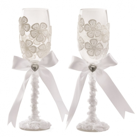 Copos de casamento decorados
