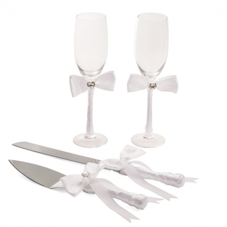 Copos, pála e faca para casamento