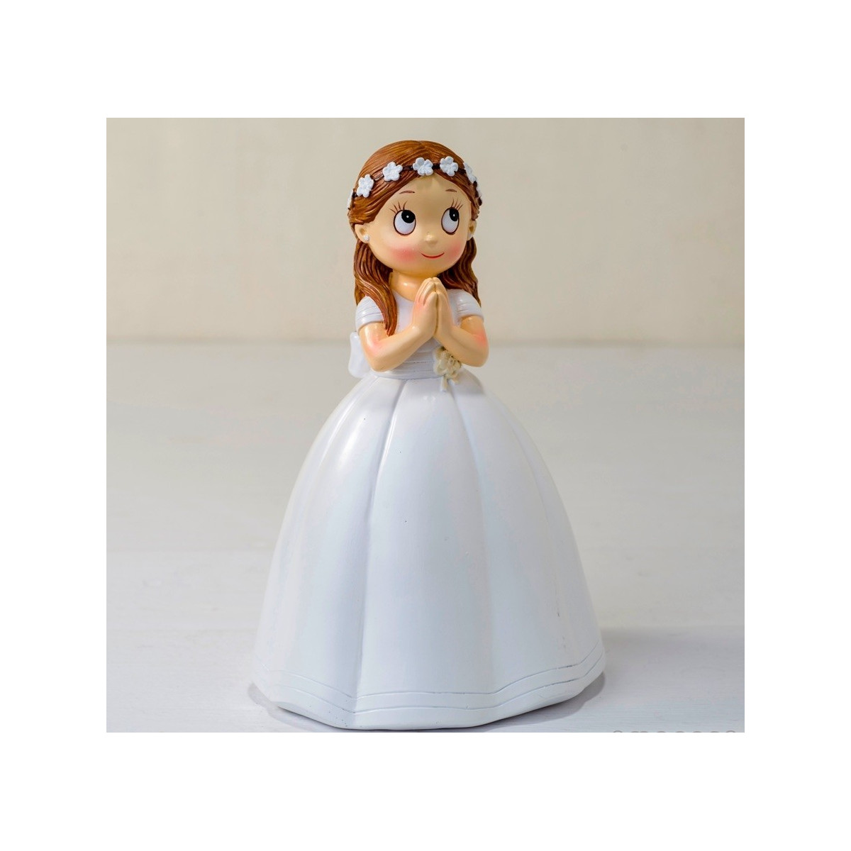 Figura comunhão vestido longo menina e coroa